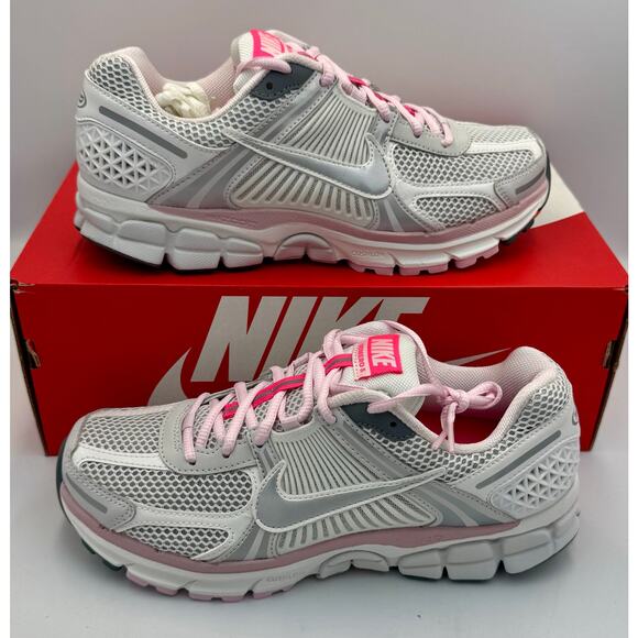 Nike Zoom Vomero 5 520 Pack White Pink Women's - FN3695-001 Sz 9 W # 443 - Picture 1 of 7